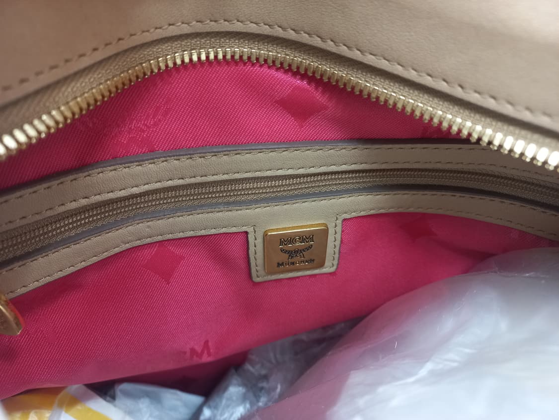 MCM 로고 토트백 겸 숄더백 상품이미지9