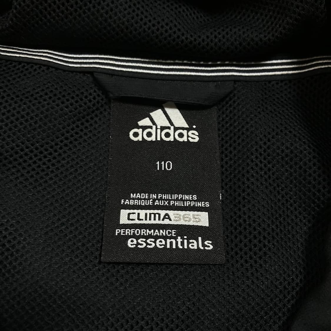 아디다스 스몰 로고 사이드 라인 블랙 바람막이 상품이미지3