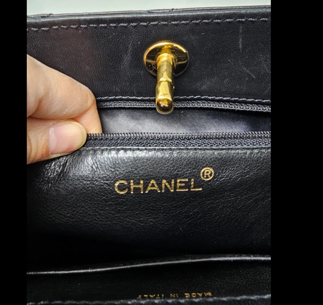 샤넬 퀼팅 숄더백 블랙 상품이미지7