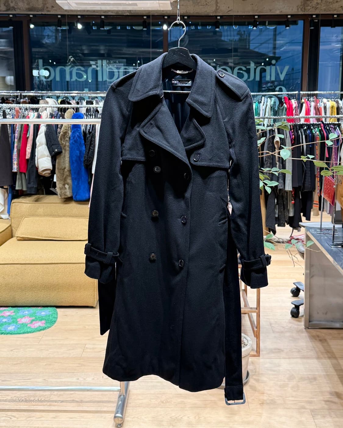 돌체앤가바나 블랙 캐시미어 혼방 트렌치코트 상품이미지1