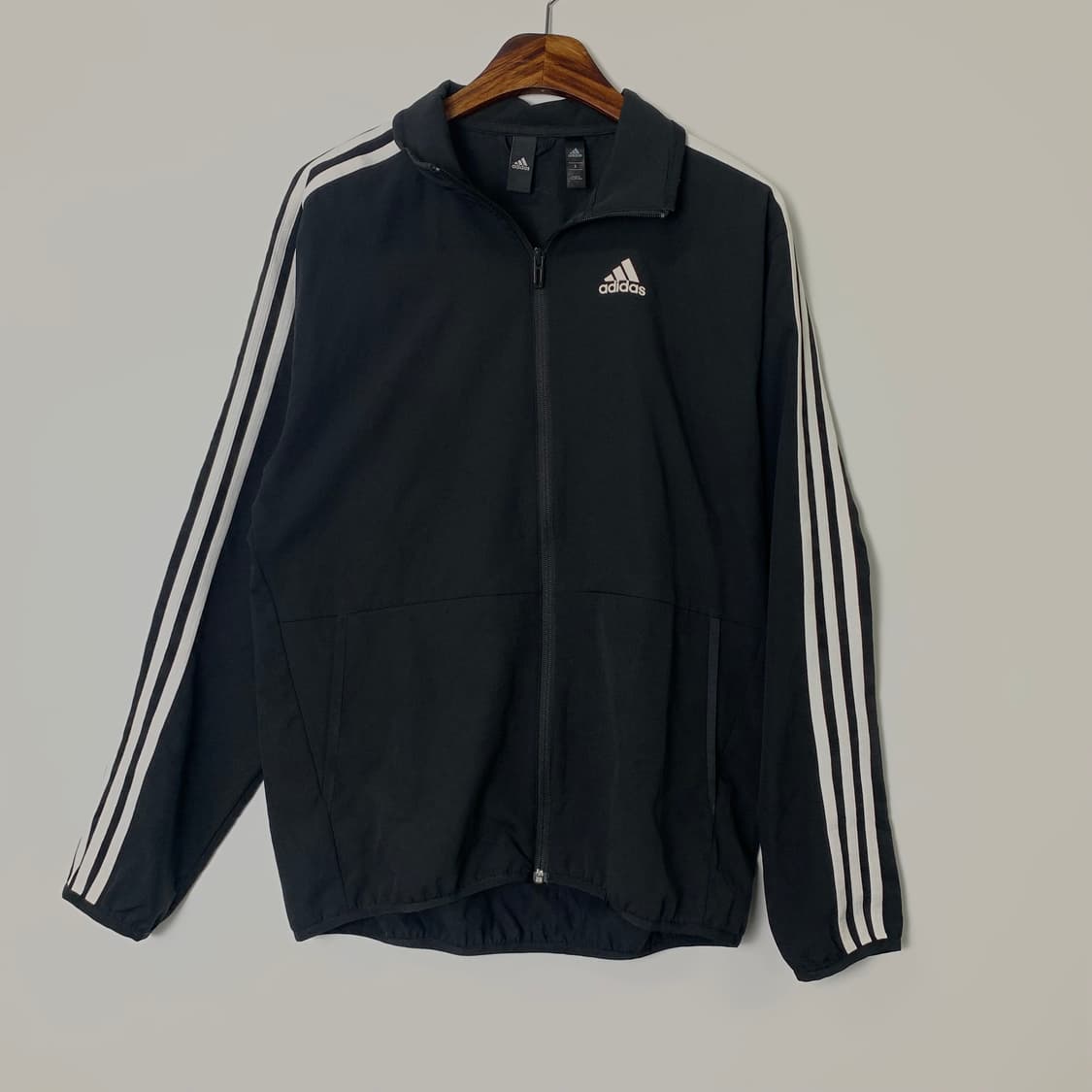 아디다스 사이드라인 블랙 바람막이 상품이미지2