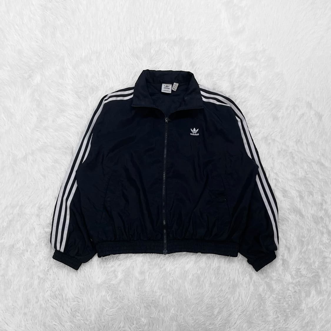 아디다스 트레포일 로고 바람막이 자켓 블랙 상품이미지2