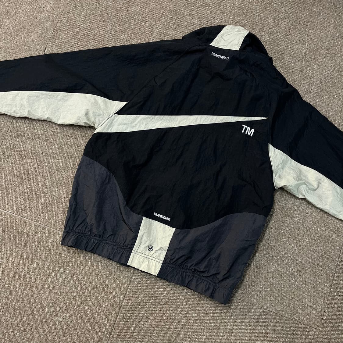 나이키 빅스우시 바람막이 상품이미지2