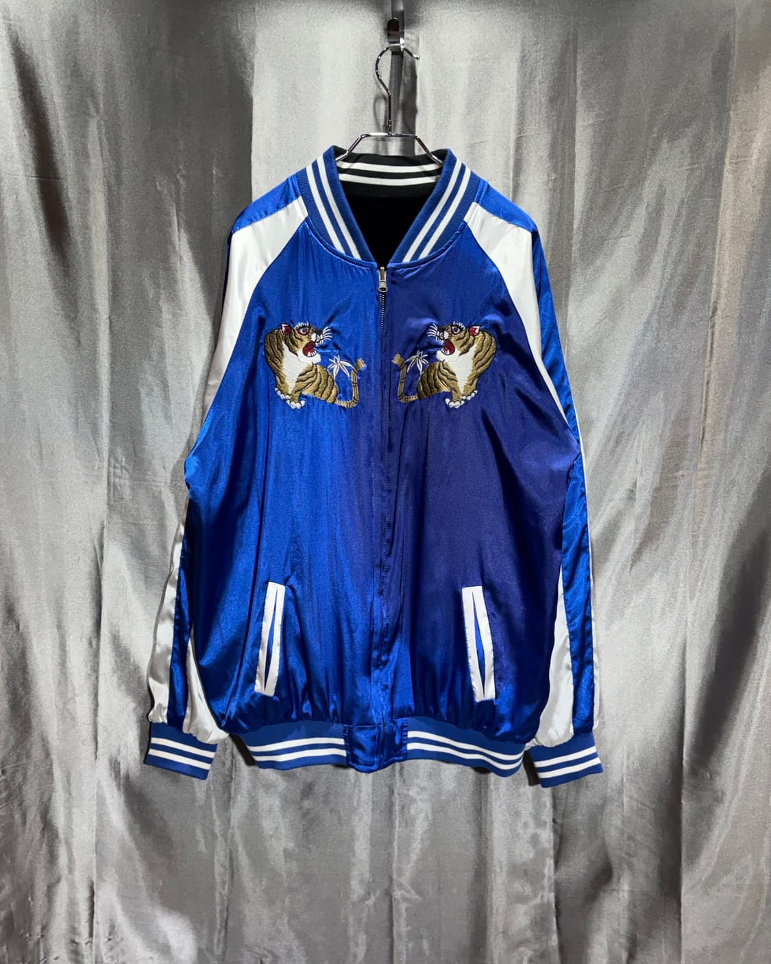 XXL Japan 자수 디테일 리버시블 벨벳 스카잔 상품이미지8