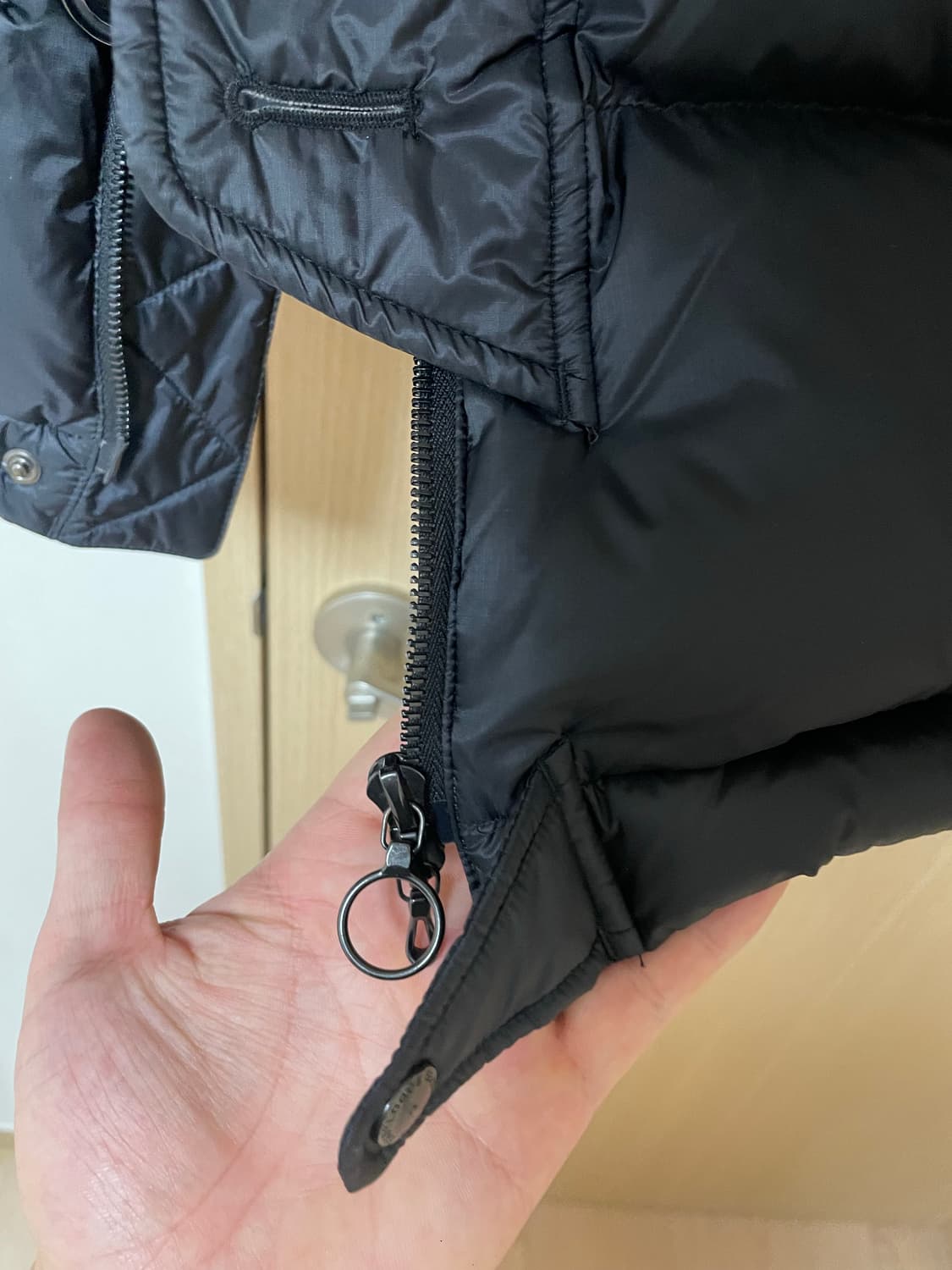 이스트로그 CBA 다운 패딩 판매 상품이미지6