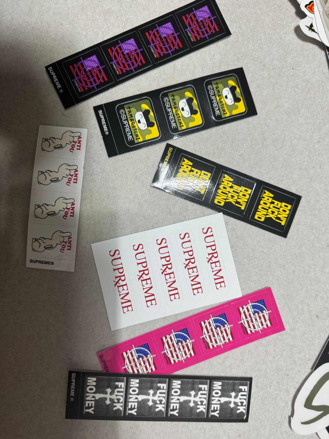 슈프림 및 기타 스티커 상품이미지2