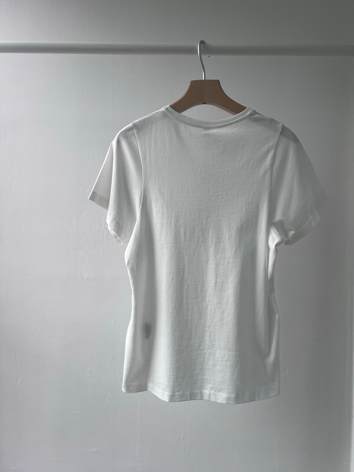 (새상품) toteme 토템 로고 반팔 티셔츠 상품이미지8