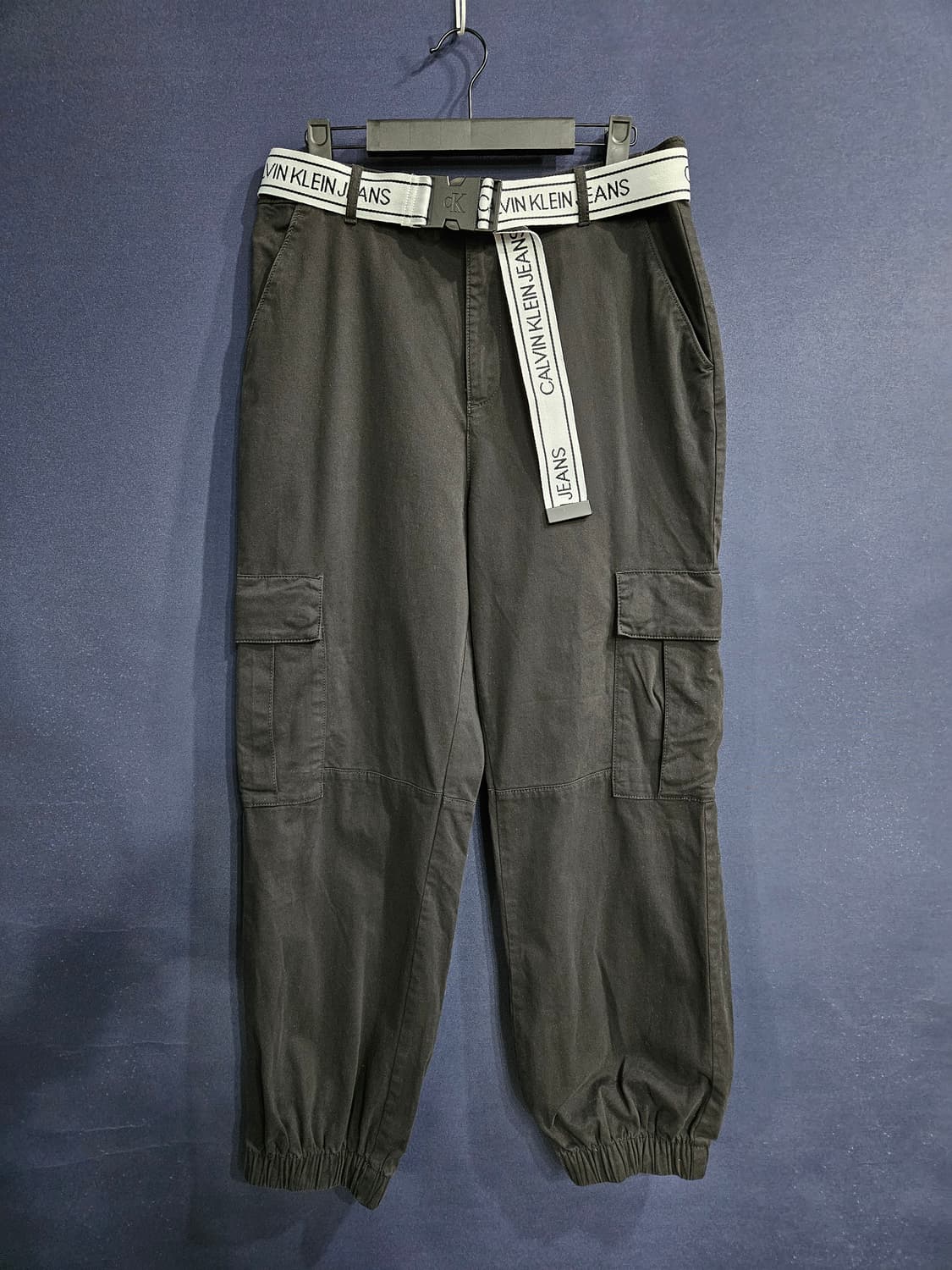 캘빈클라인 진스 블랙차콜 남성 허리 29~30 카고 조거팬츠  상품이미지1