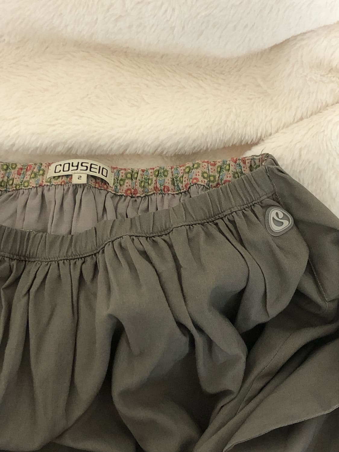 [2] 코이세이오 스트랩 셔링 스커트 애쉬브라운 상품이미지1