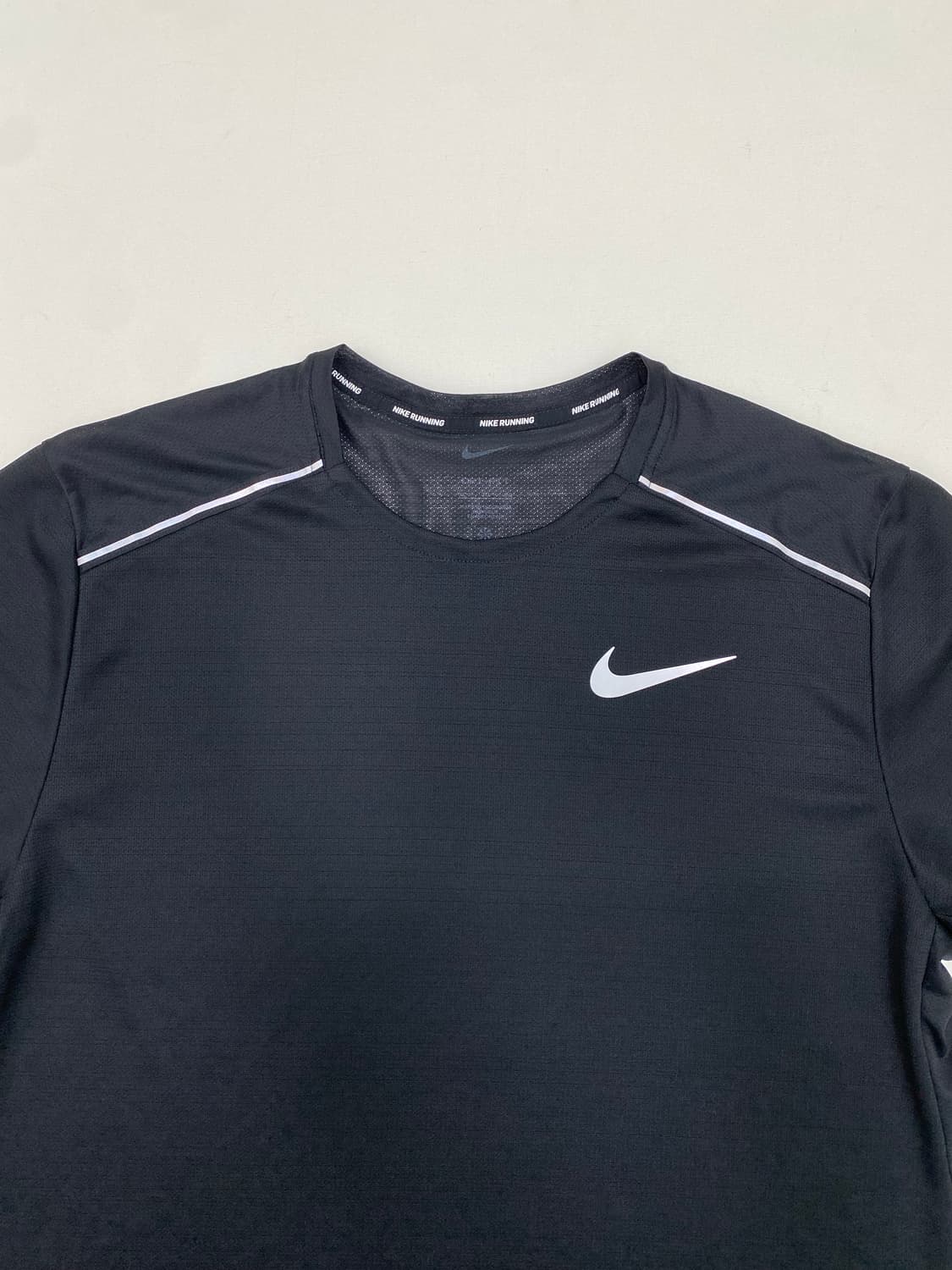 나이키 드라이핏 러닝 반팔 티셔츠 XL 상품이미지2
