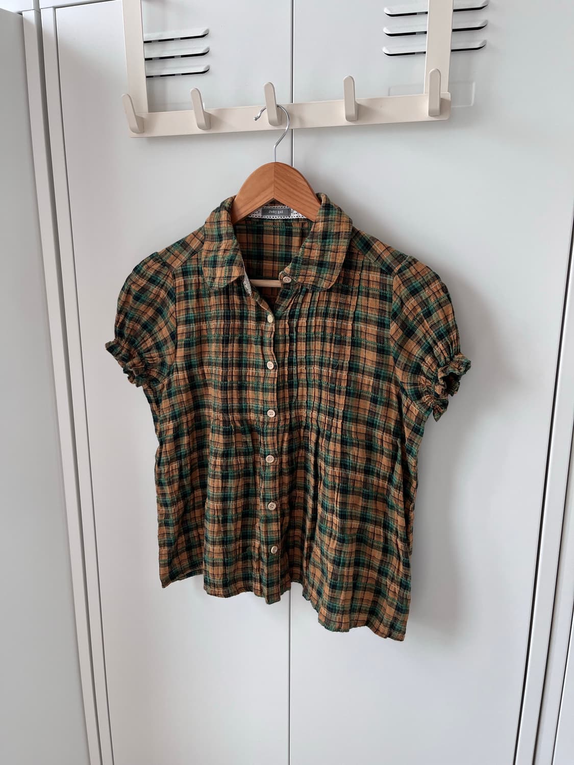 Joky gal 체크 셔링 반팔 블라우스  상품이미지2