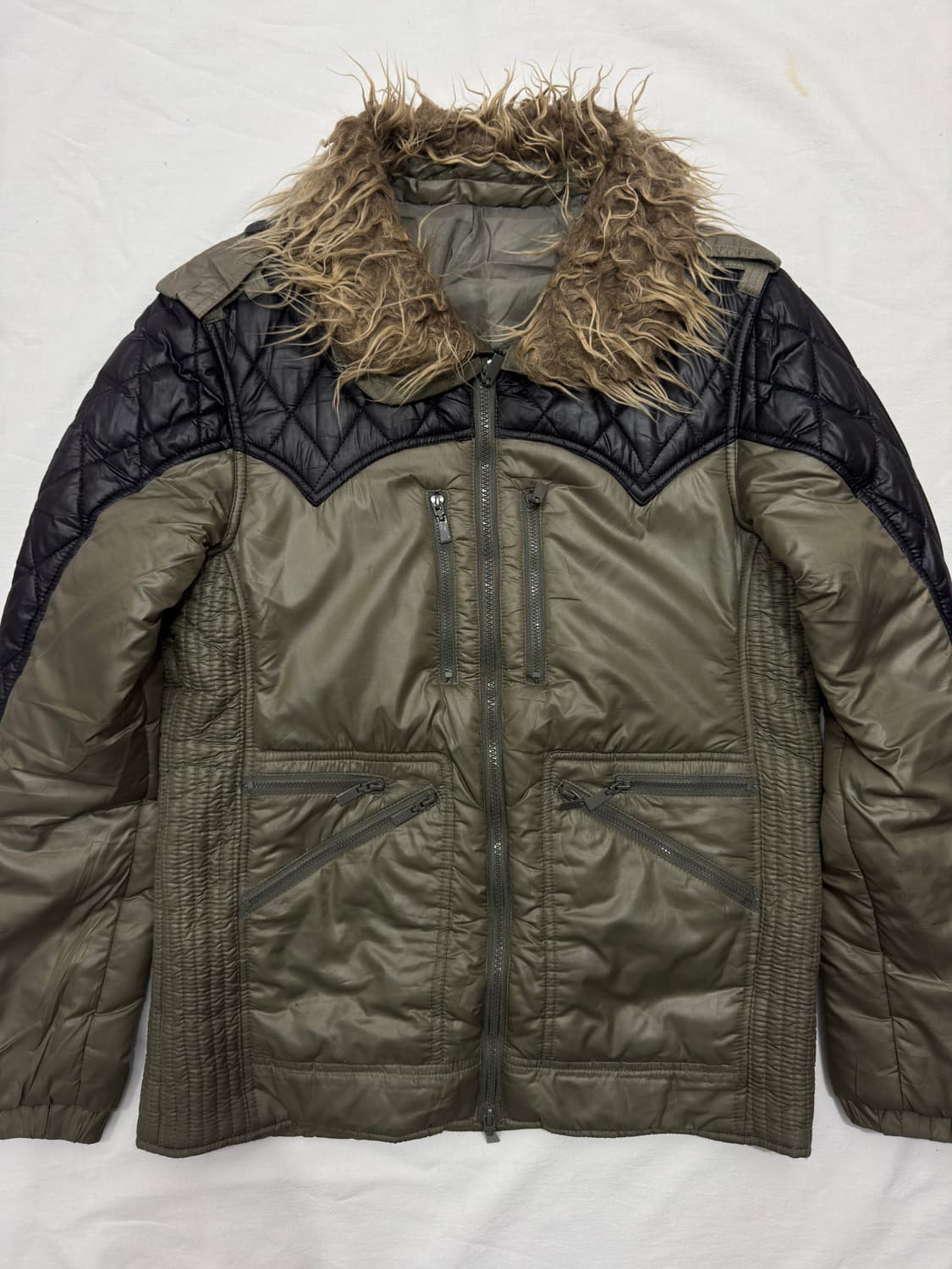 fur detail design padding 상품이미지4