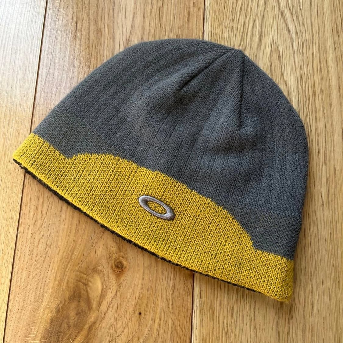 오클리 O로고 투톤 비니 상품이미지1