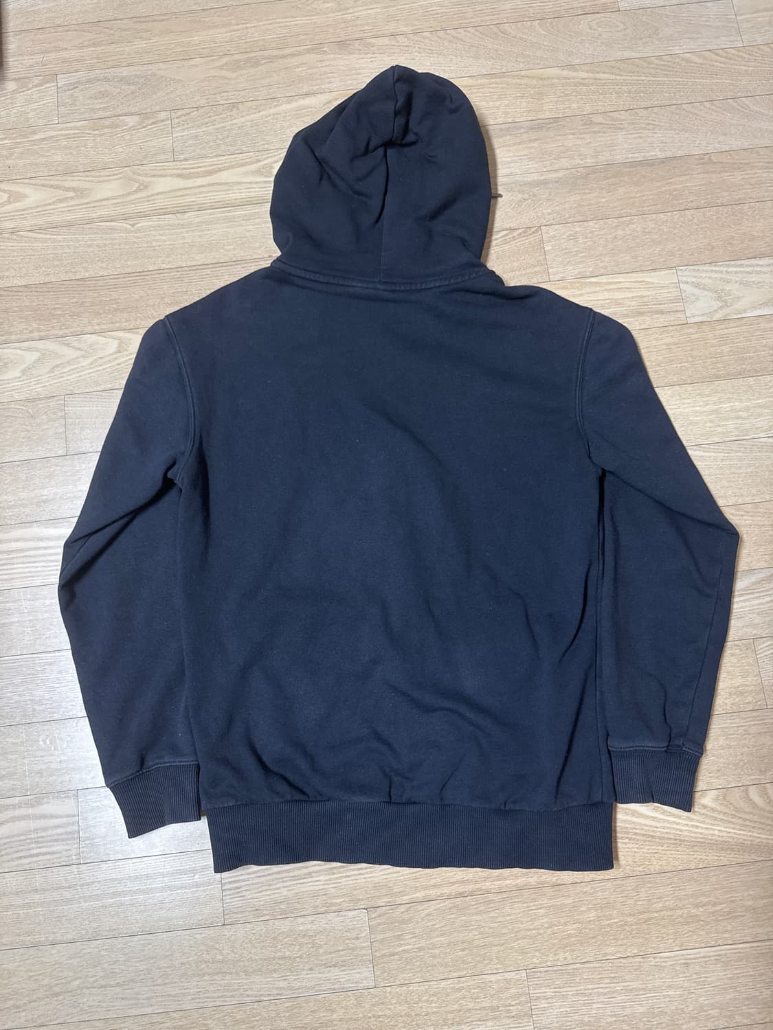 스파오 검정 후드집업 상품이미지2