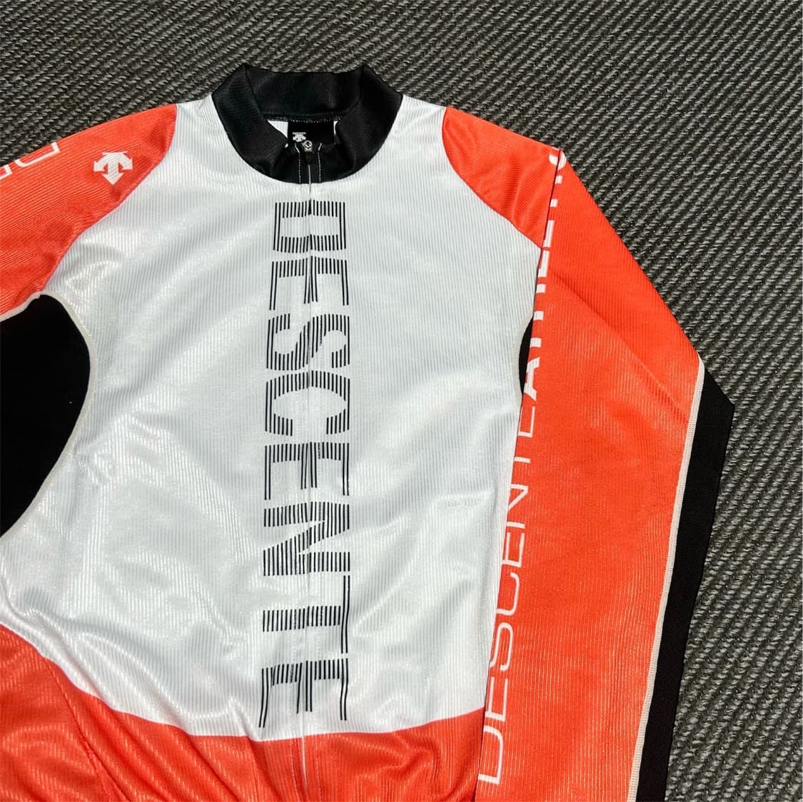 [M] Descente 데상트 사이클 져지 상품이미지2