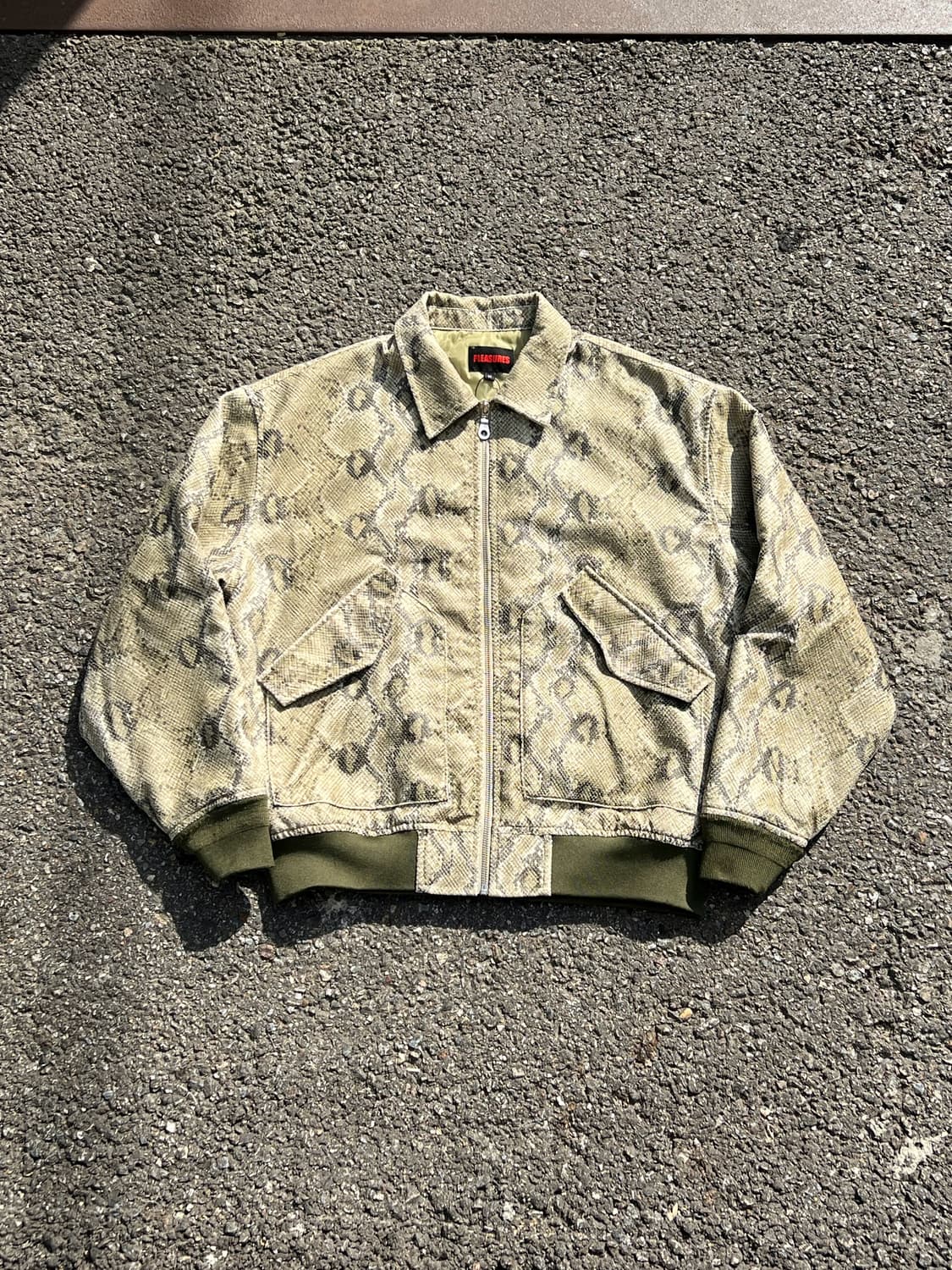 Pleasures Rattle Flight Jacket 상품이미지2