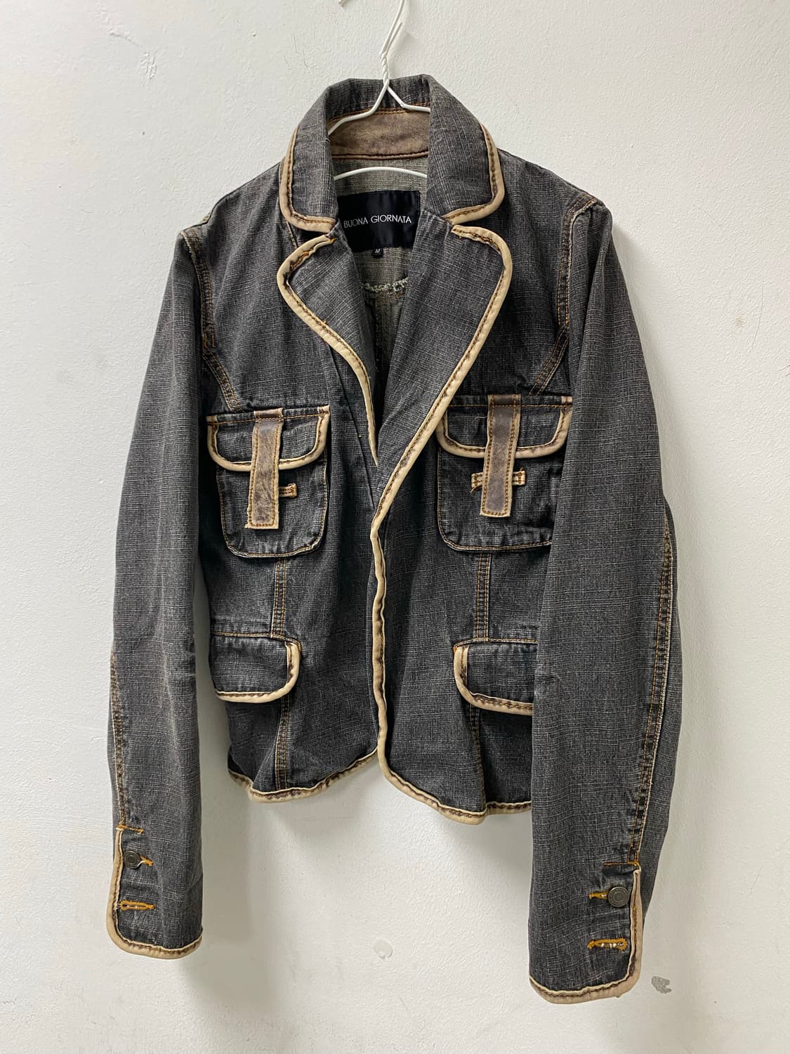 [BUONAGIORNATA] 00’s Design Grey Jacket 상품이미지1