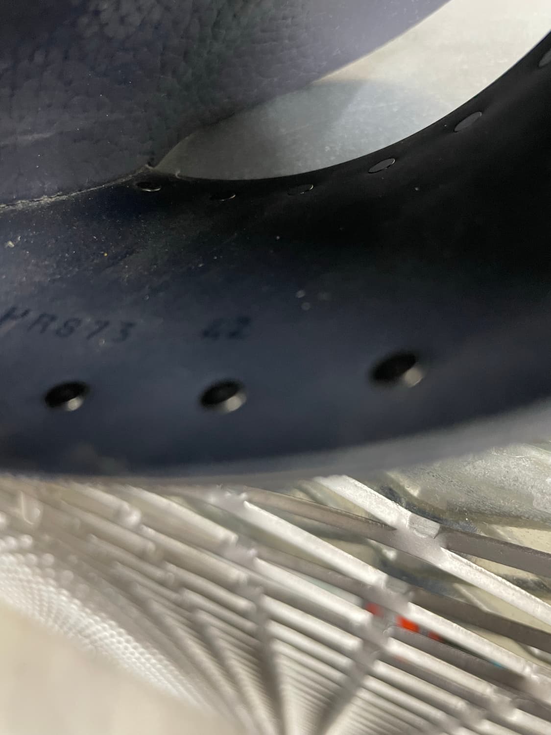 발렌티노 락스터드 러버 슬라이드 EU42 (gr-3999) 상품이미지7