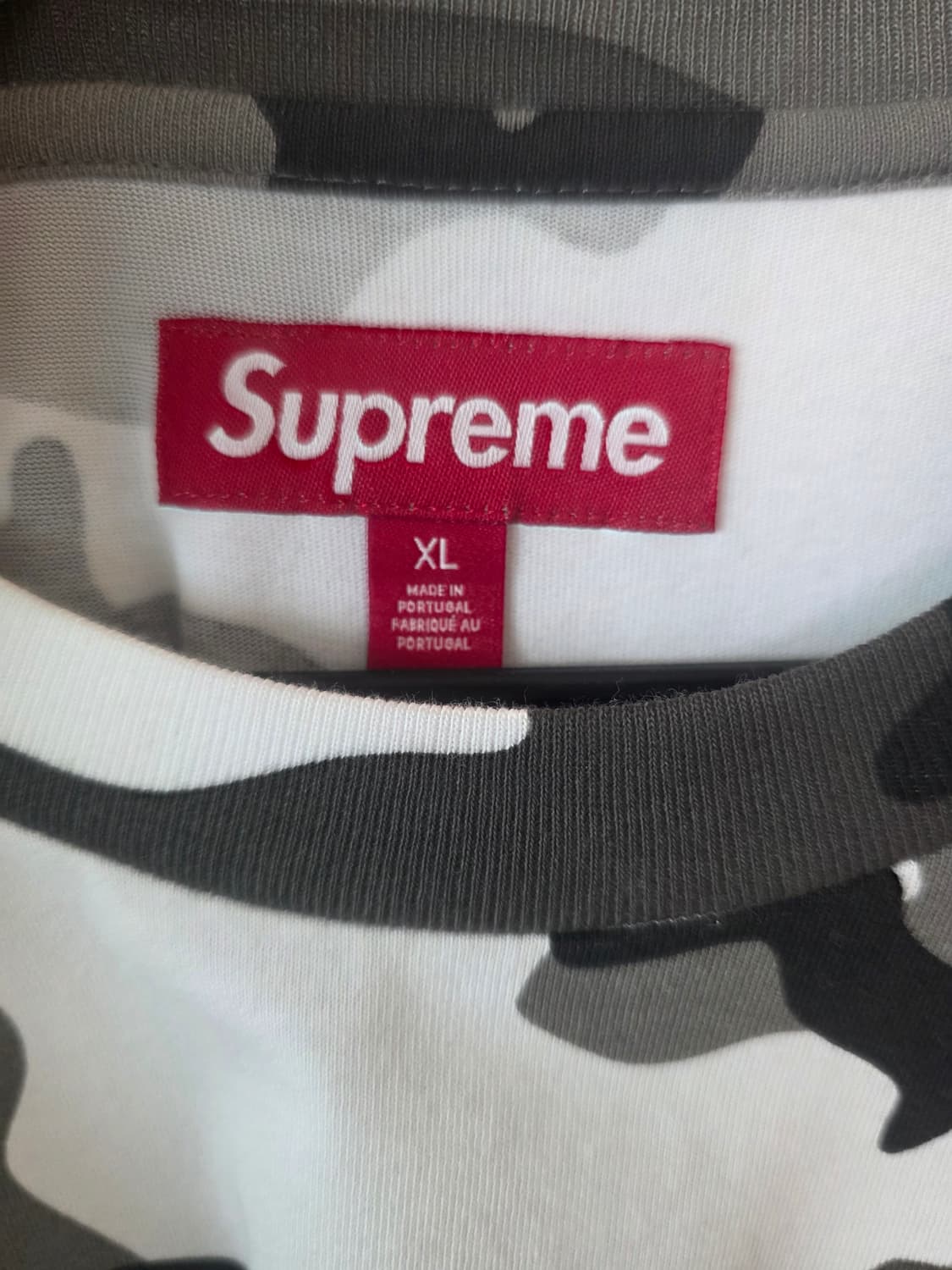 슈프림 스몰 박스 롱슬리브 티셔츠 스노우 카모 상품이미지3