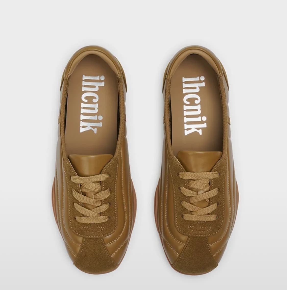 이크닉 스니커즈 브라운/250 상품이미지2