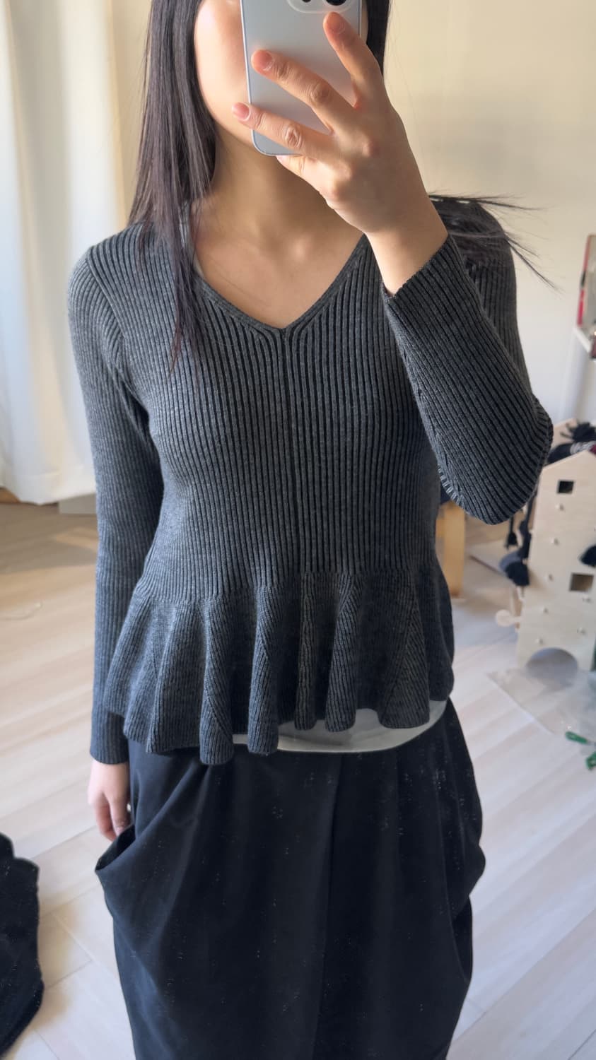 [URBAN RESEARCH] v-neck peplum knit 상품이미지6