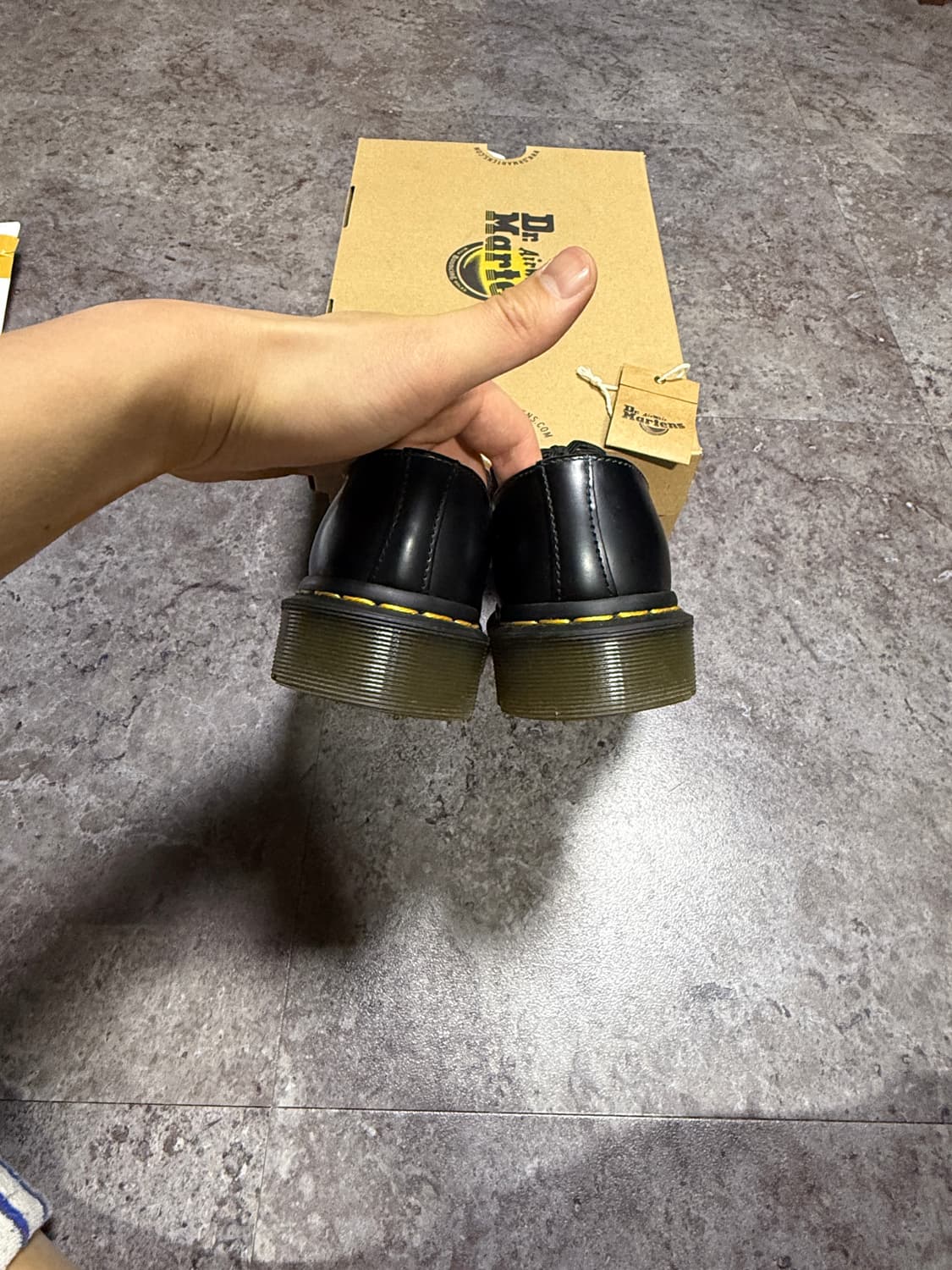 닥터마틴 1461 스무스 220 풀박스 상품이미지5