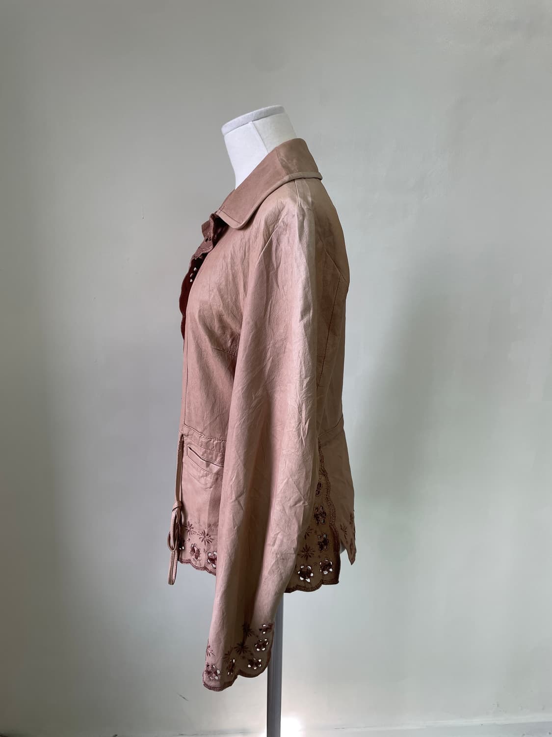 스포츠막스 플로럴 펀칭 디테일 리얼 레더 자켓 상품이미지3