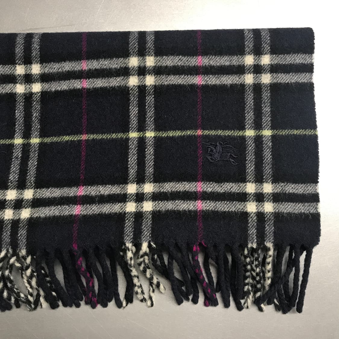 버버리 정품 램스울 머플러 네이비 상품이미지3