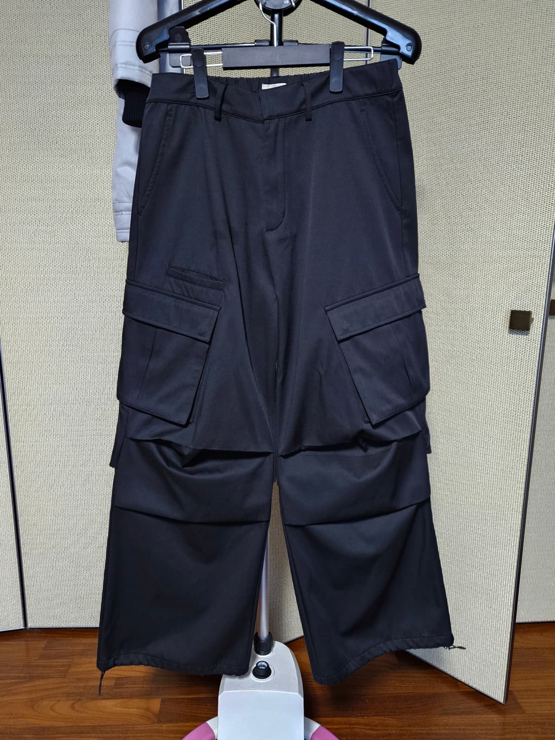 노이즈 와이드 파라슈트 팬츠 상품이미지4