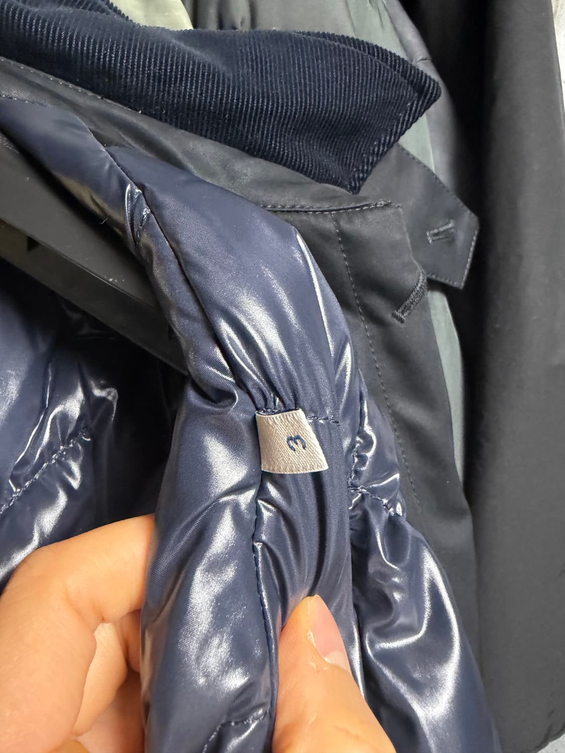 [3] 몽클레어 x 프라그먼트 지니어스 백스테이지 롱 코트 패딩 블랙 상품이미지6