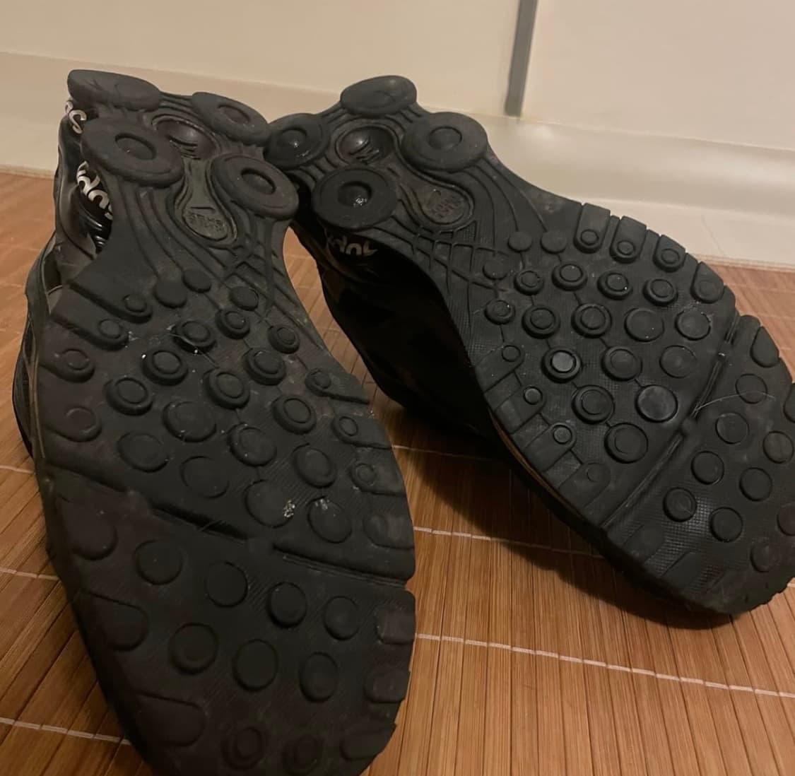 나이키 슈프림 샥스 라이드 2 블랙 상품이미지5