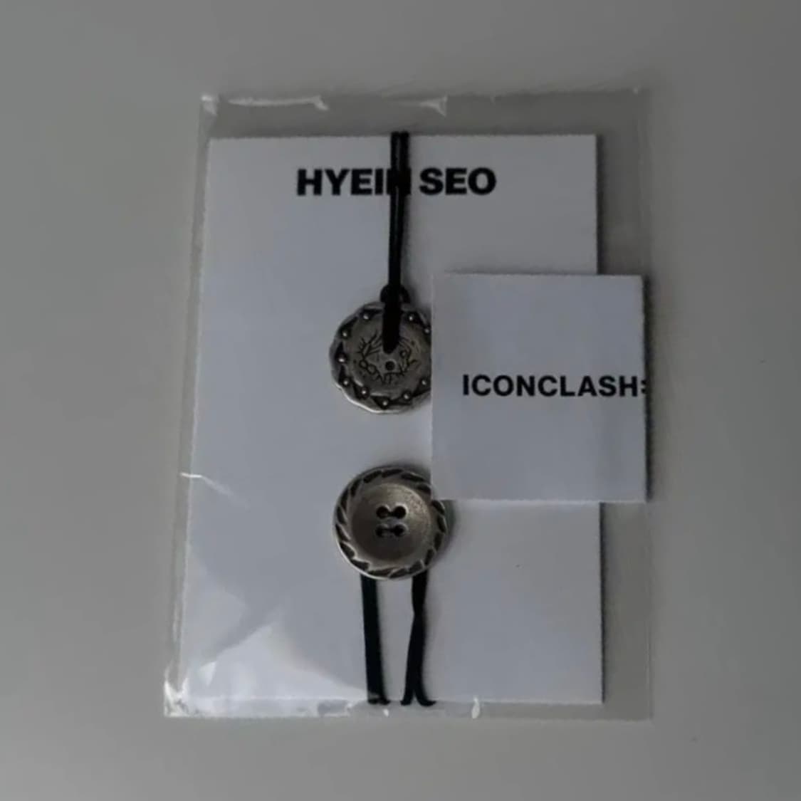 [구매] HYEIN SEO 시대복장 실버 목걸이 상품이미지1