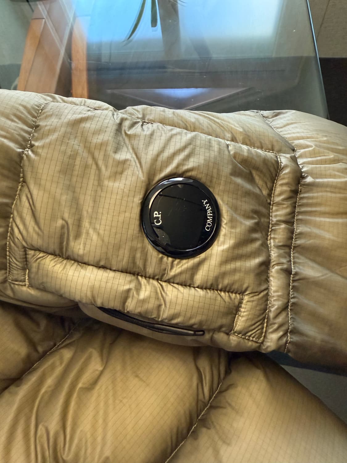 25fw cp컴퍼니 dd쉘패딩 펀가이그레이 L 상품이미지3