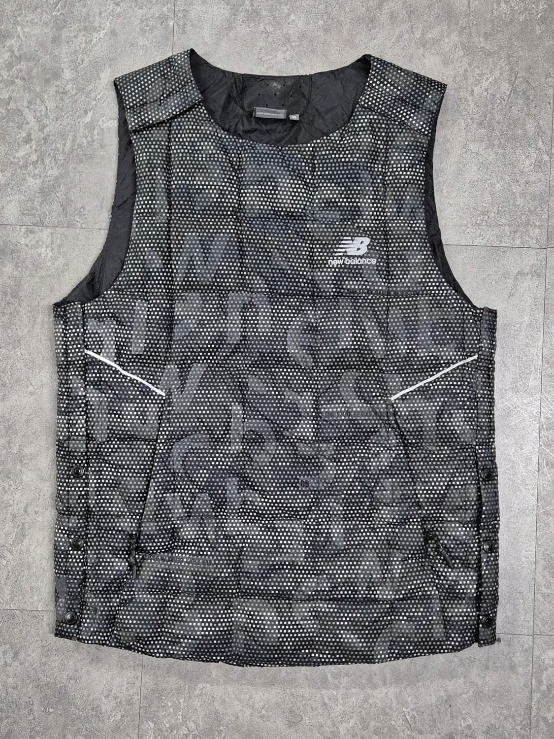 NEW BALANCE 조끼패딩 상품이미지1