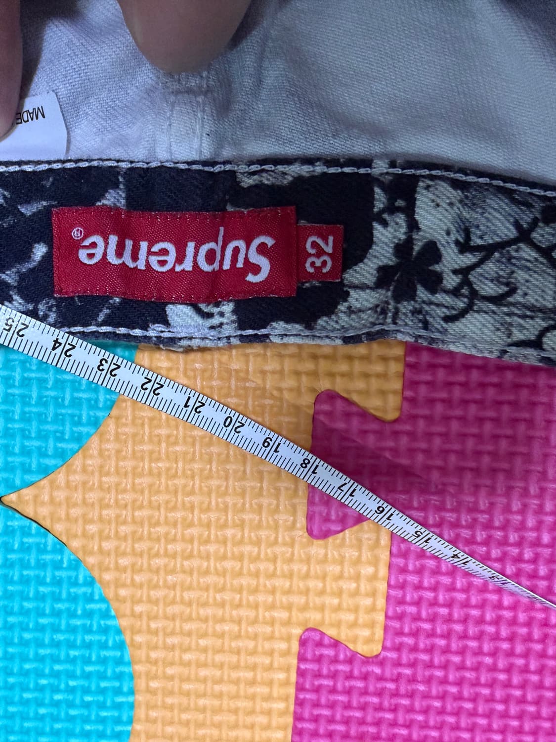 슈프림 x 크리스토퍼 울 레귤러 진 상품이미지7