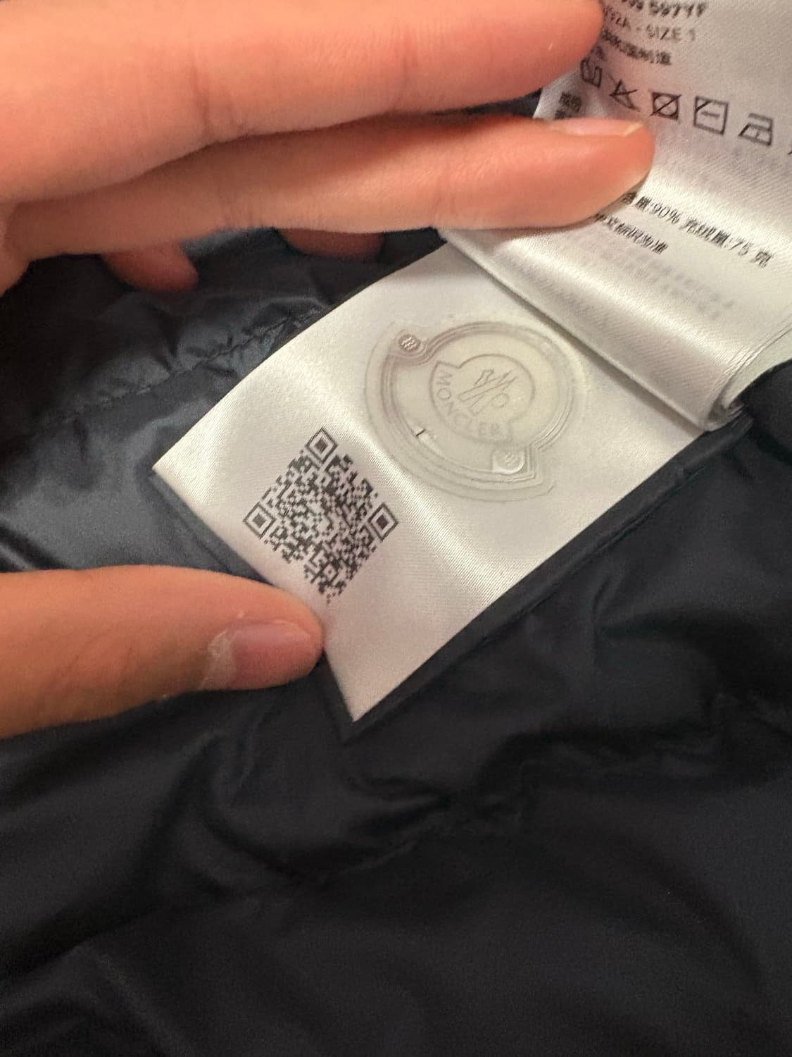 몽클레어 나잔 패딩 상품이미지7