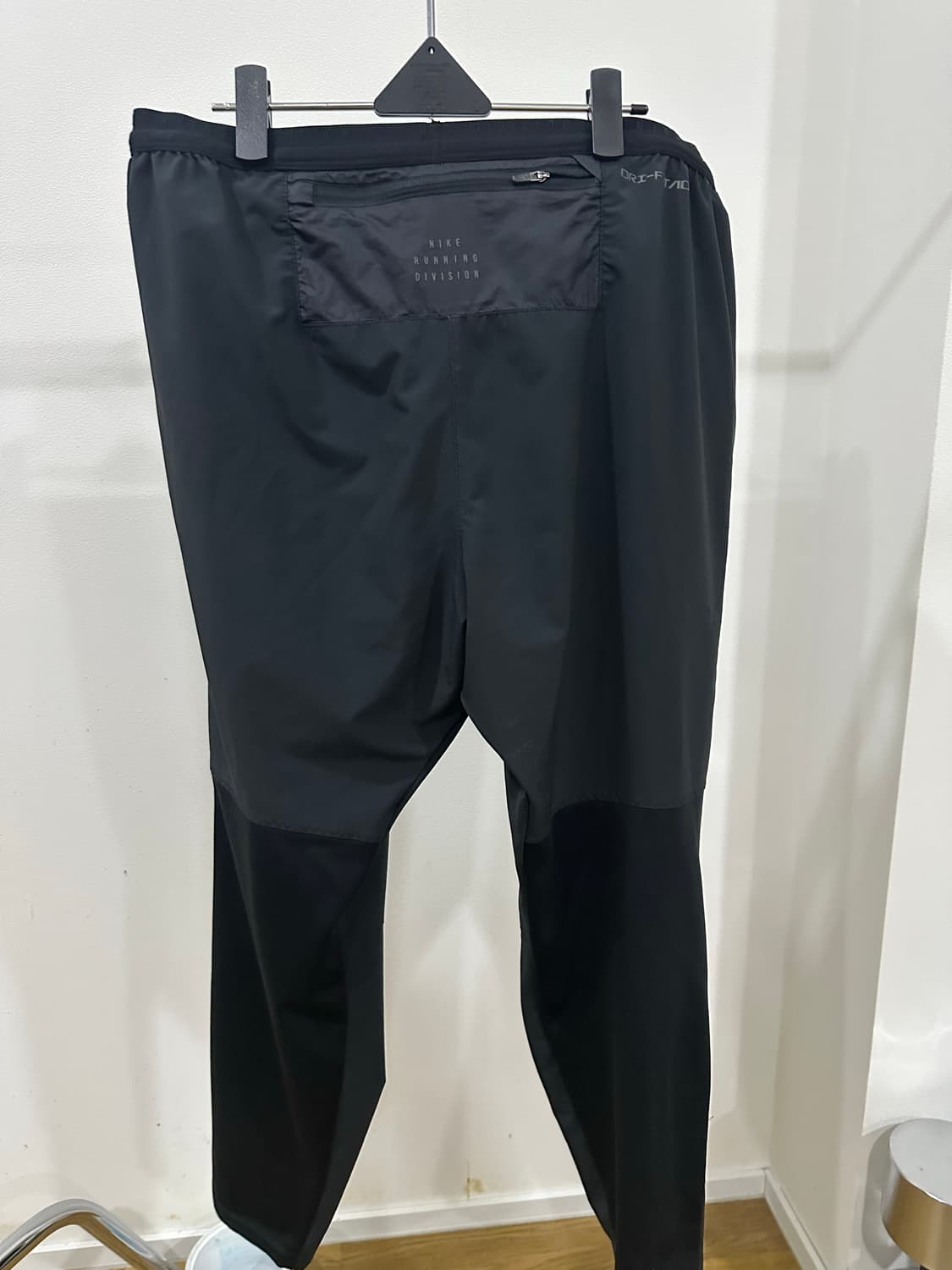 나이키 드라이핏 러닝 팬츠 상품이미지2