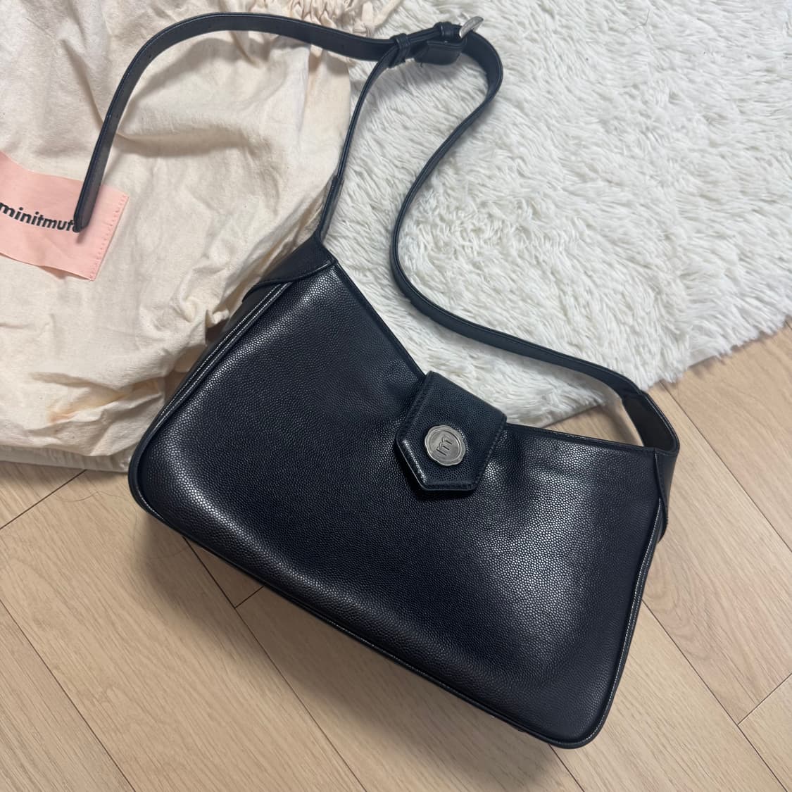 미닛뮤트 바톤 미니 가방 블랙 상품이미지2