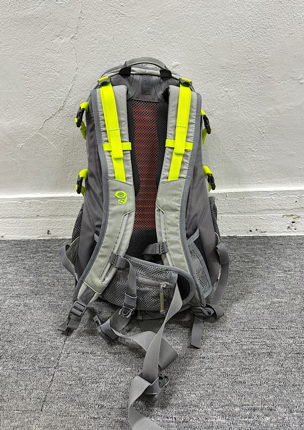 마운틴하드웨어 백팩 35L 상품이미지4