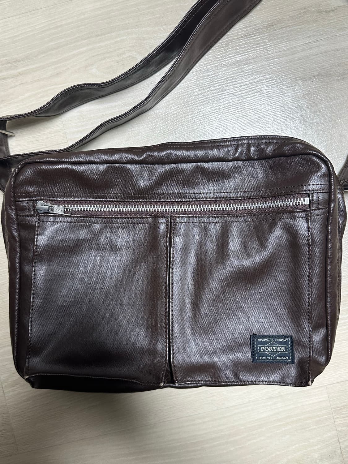 PORTER 요시다 포터 프리스타일 숄더백 L 다크 브라운 상품이미지1