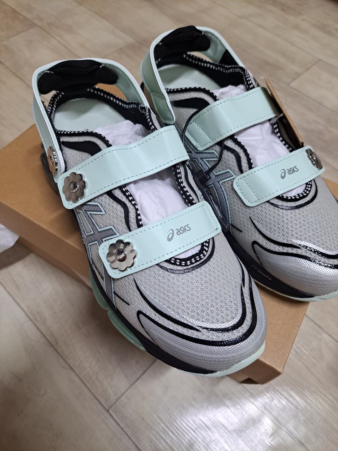 아식스 세실리아반센 젤퀀텀 실버민트 245 상품이미지3