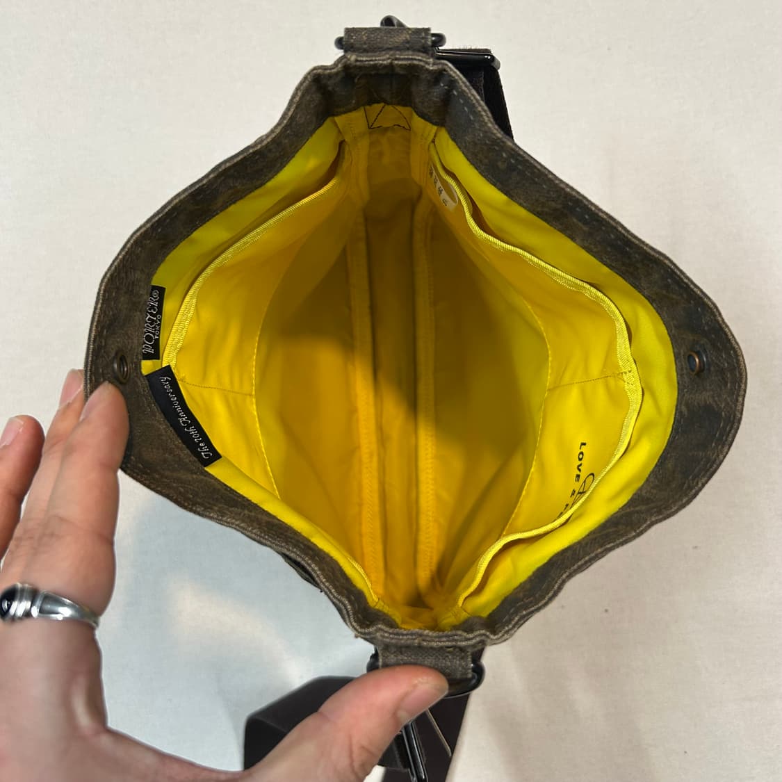 요시다 포터 타이거 카모 숄더백 크로스백 70주년 한정판 V9 상품이미지9