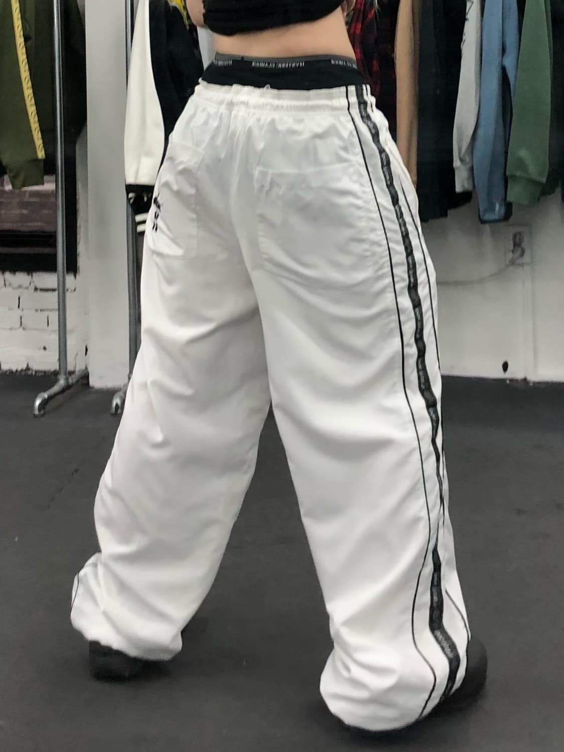 도그타운 사이드로고 화이트 트랙팬츠 상품이미지5