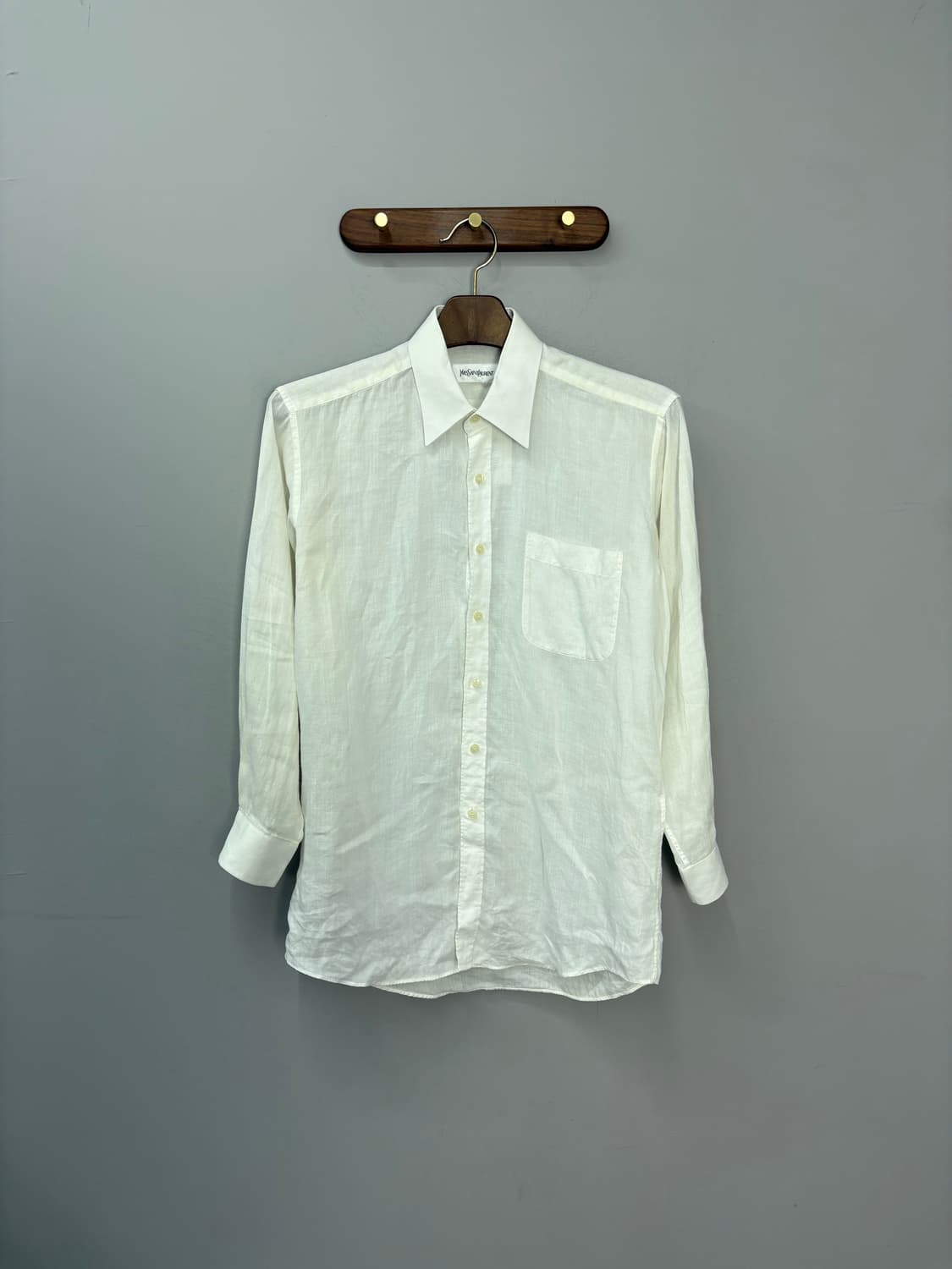 입생로랑 로고 화이트 린넨셔츠 A2804 상품이미지2