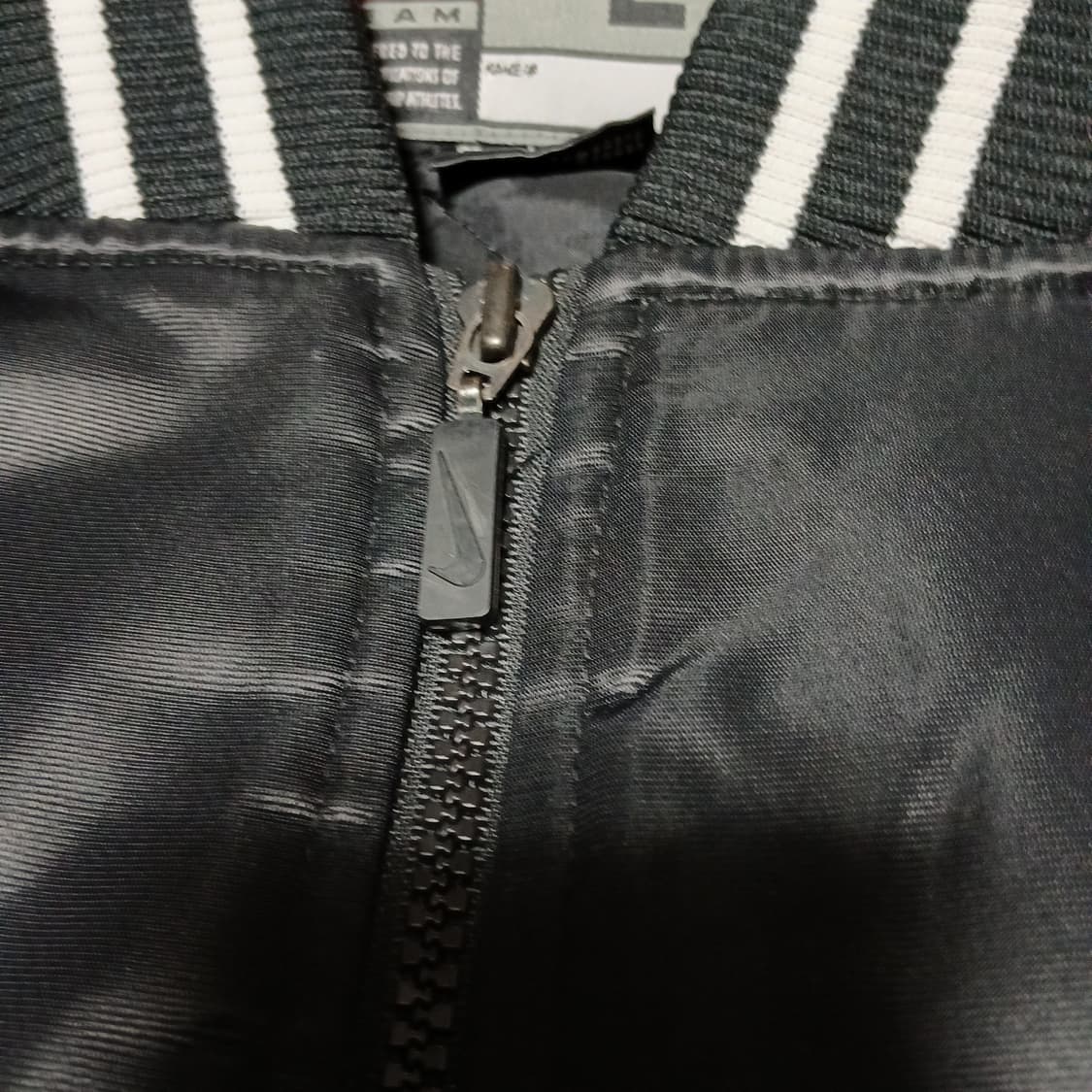 nike 나이키 올드스쿨 새틴 바시티 오버핏 야구점퍼 자켓 상품이미지2