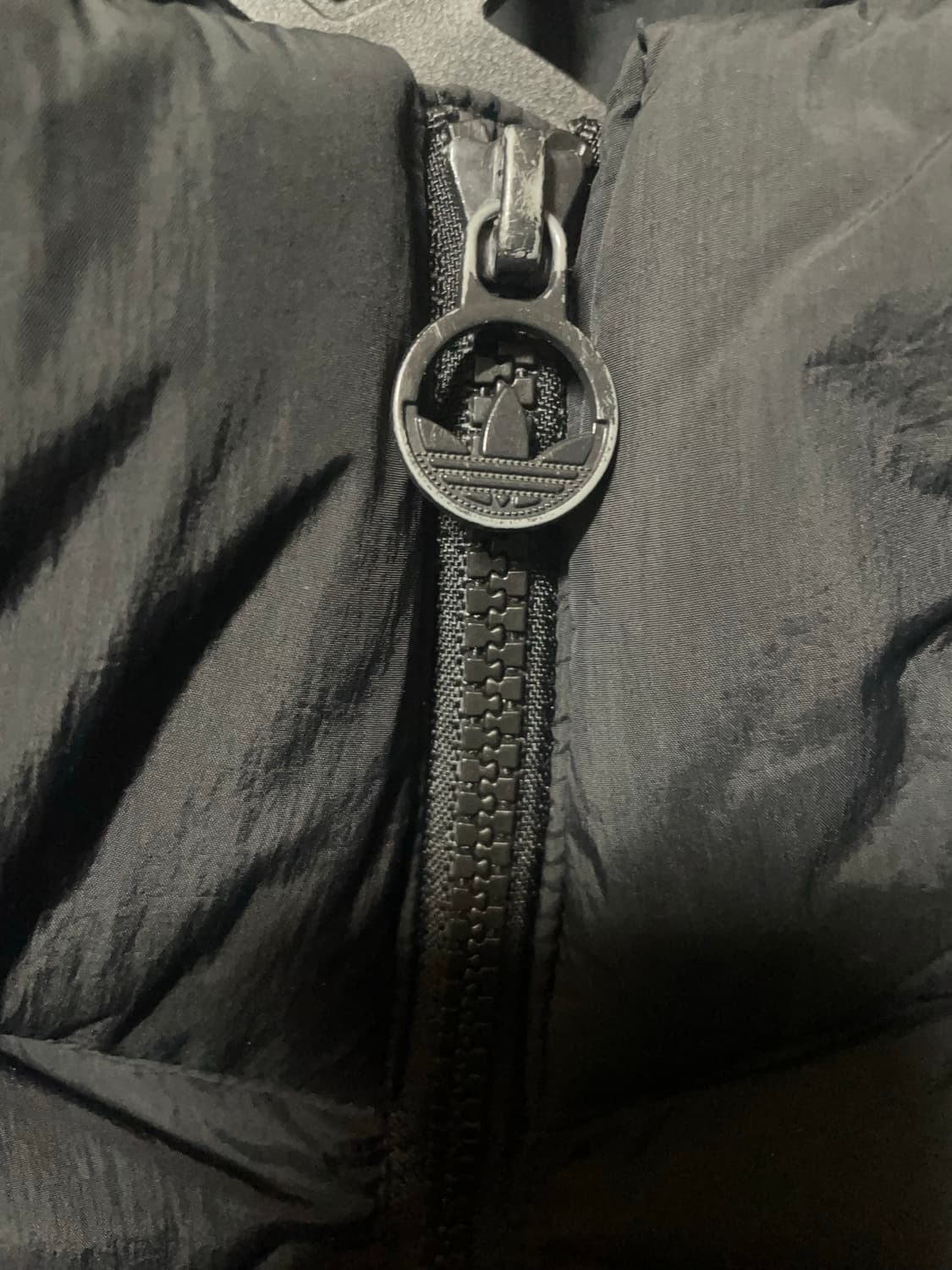 아디다스 검정 패딩 상품이미지3
