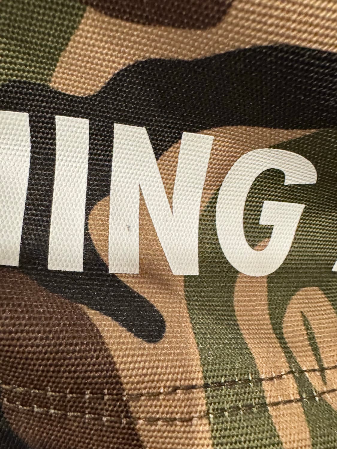 Aape x Eastpak 카모 백팩 상품이미지3