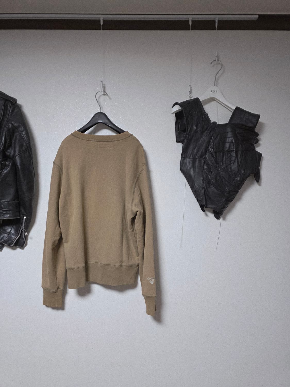 00s Griffin  brown sweatshirt 상품이미지3