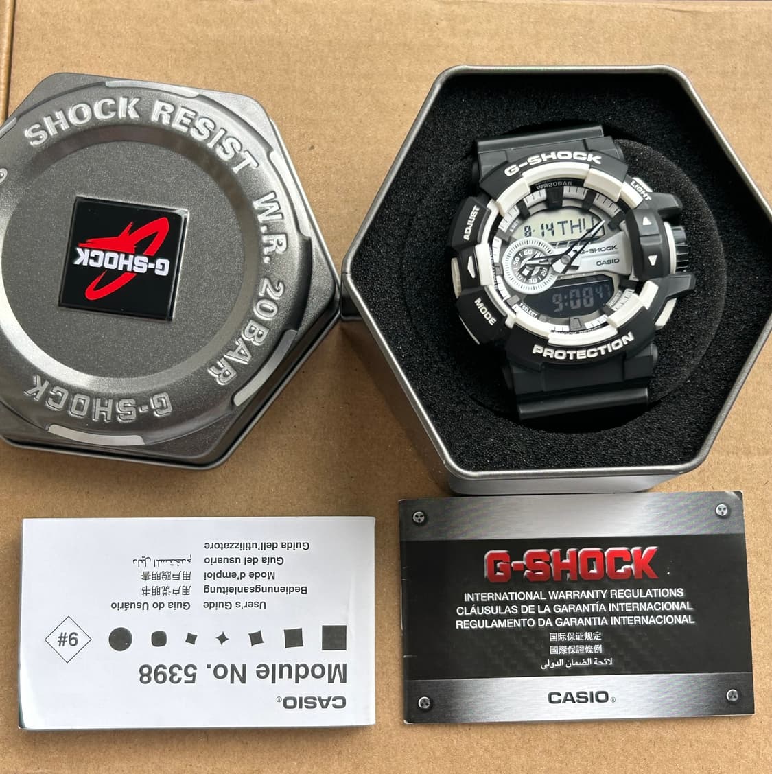 CASIO 지샥 GA-400-1A 빅페이스 하이퍼 컬러 상품이미지1