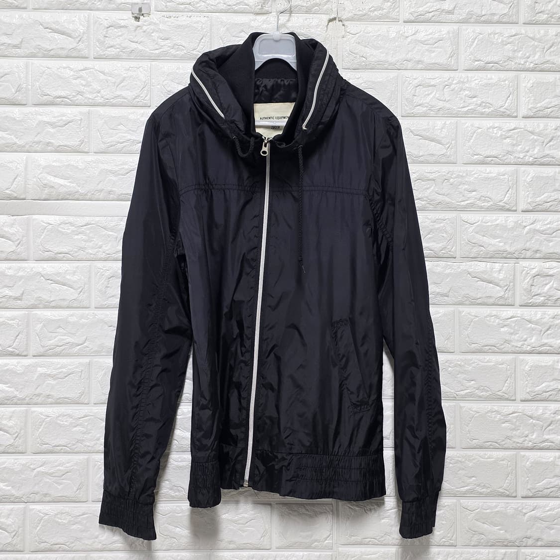 주카 Zucca 블랙 바람막이 상품이미지1